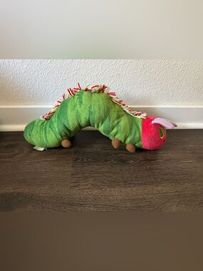 Kohls Eric Carle The Very Hungry Caterpillar Plush Stuffed Animal 17"